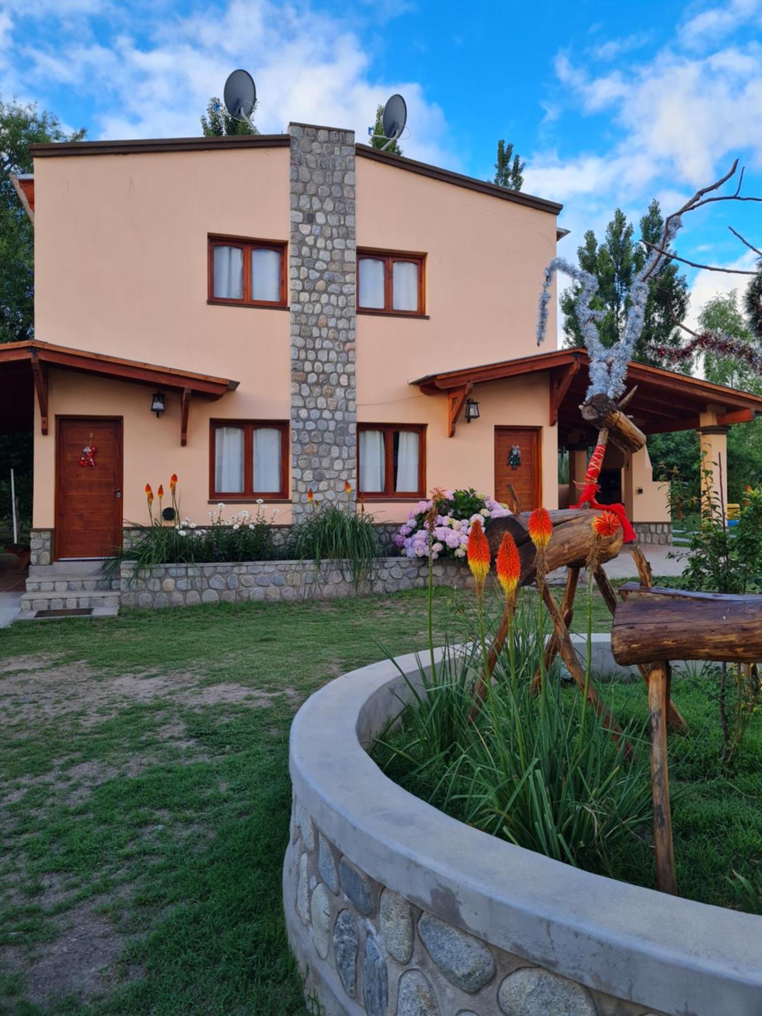 Cabanas Jacy Tafí del Valle エクステリア 写真