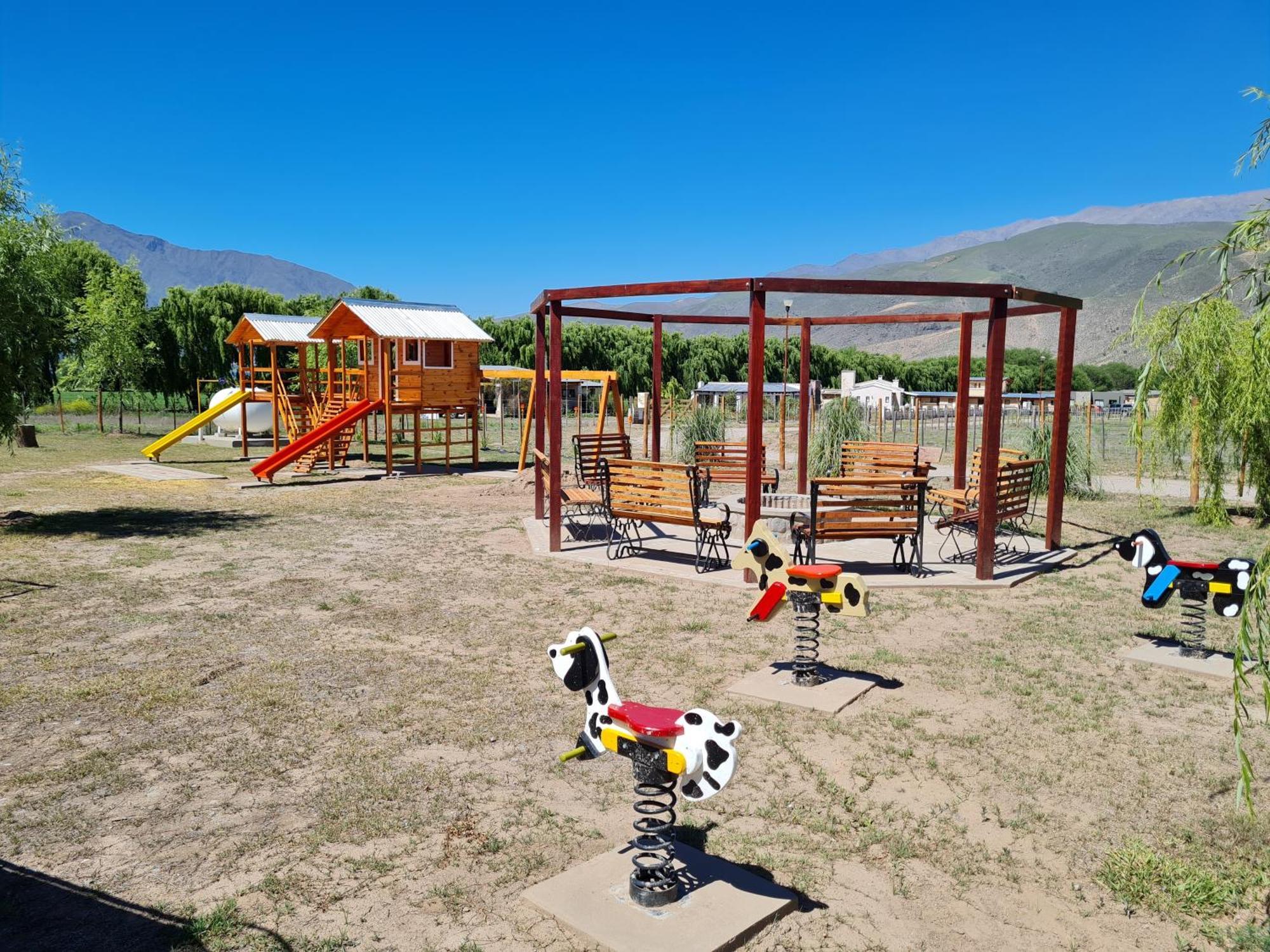 Cabanas Jacy Tafí del Valle エクステリア 写真