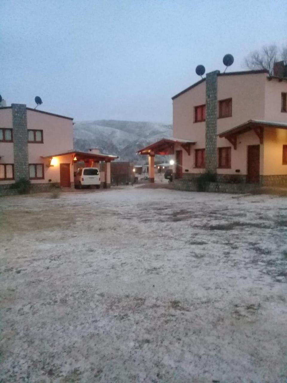 Cabanas Jacy Tafí del Valle エクステリア 写真